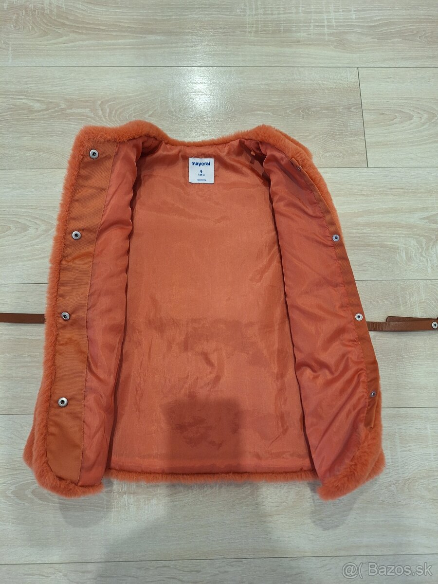 Dievčenské oblečenie - 2