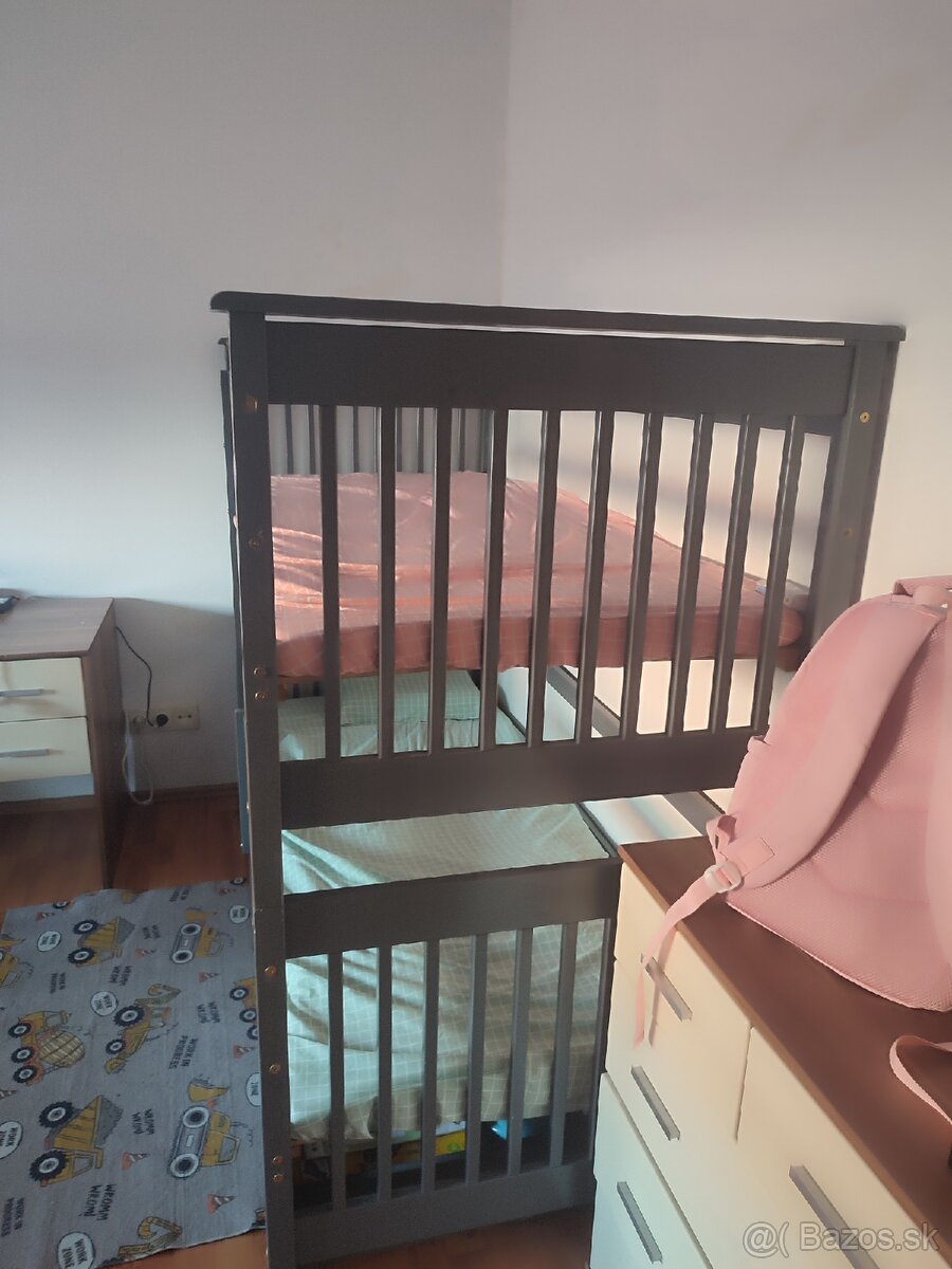 Predám poschodovú posteľ s matracmi - 2