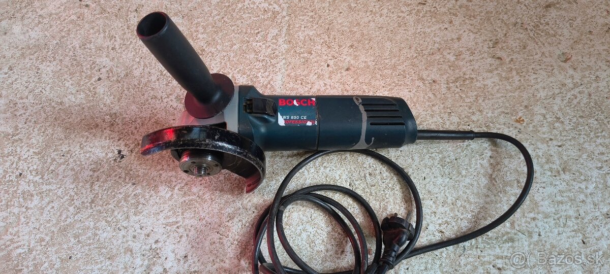 Profesionálna rozbrusovačka BOSCH 850W. - 2