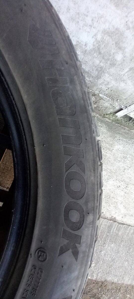 Letne pneumatiky 235/50 r19 - 2