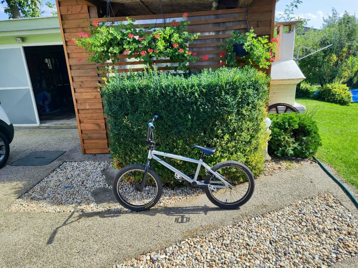 BMX - 2