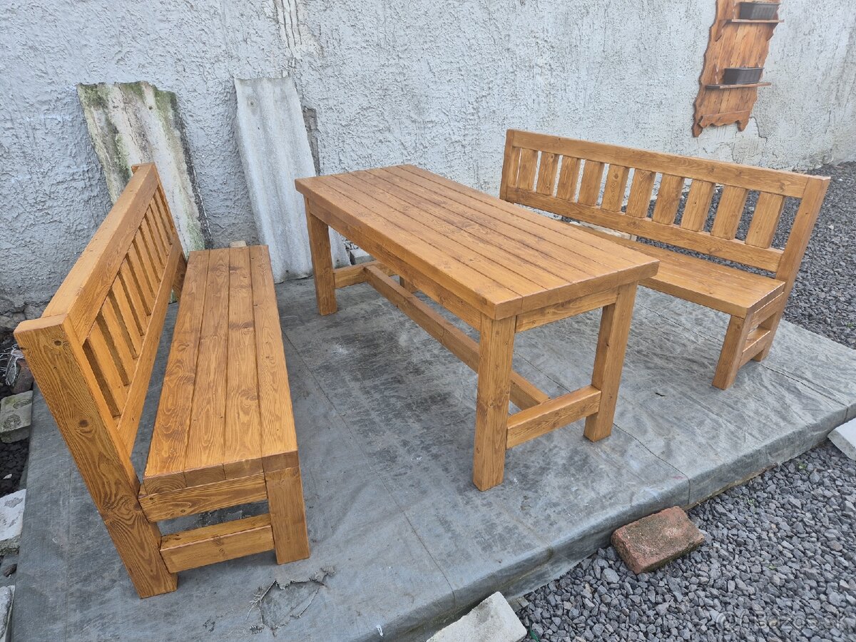 Masív sedenie - hnedá - 2