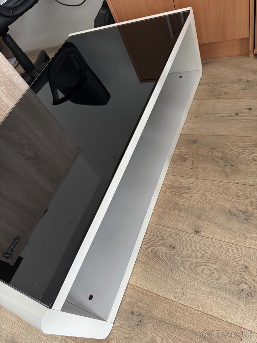 Konferenčný stolík - 2