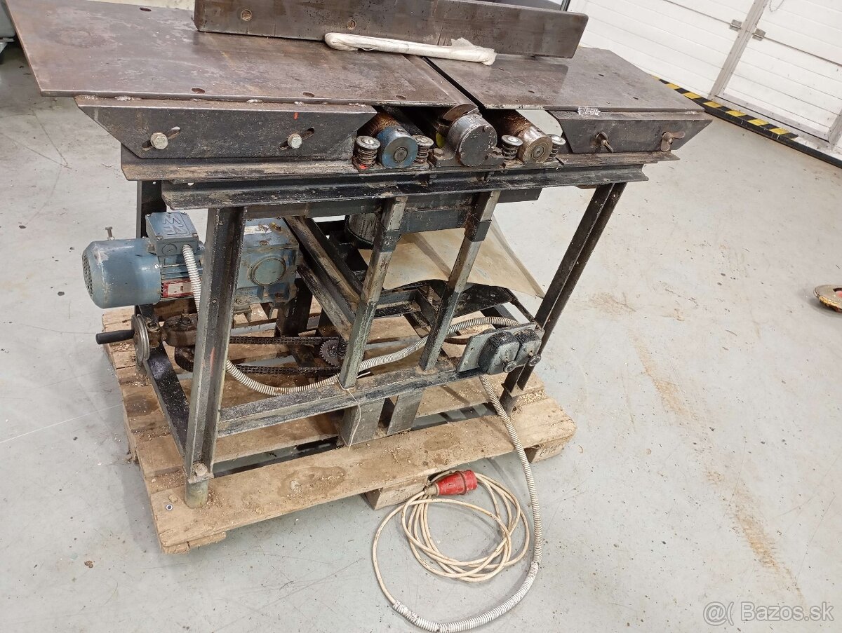 Hobľovačka hrubkovačka - 2