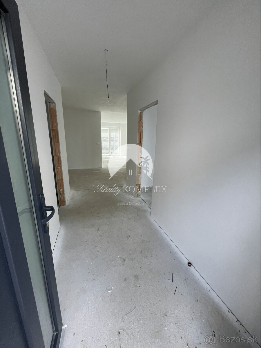 Reality KOMPLEX s.r.o. Vám ponúka 3-izbové byty NA PREDAJ v - 2
