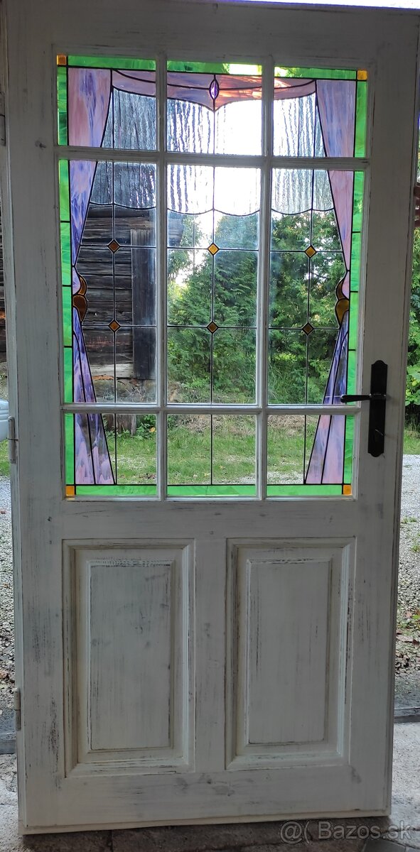 Dvere s vitrážou a zárubňou - 2