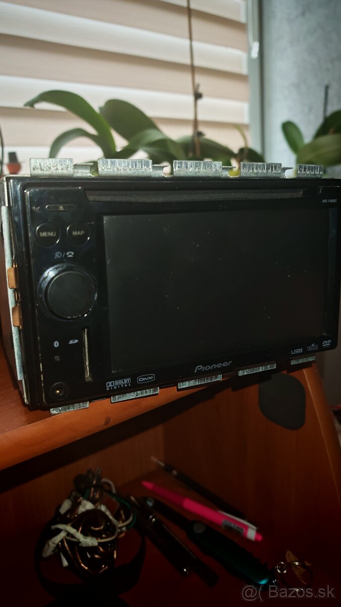 PIONEER AVIC-F900BT - 2
