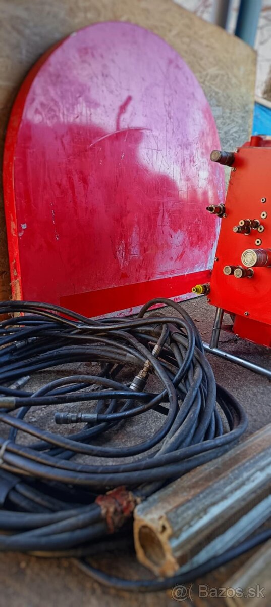 Stenová píla Hilti - 2