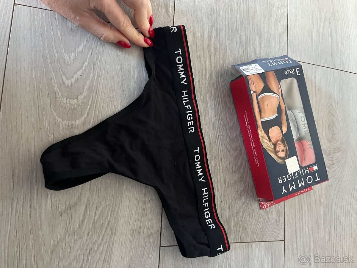 Dámske tangá Tommy Hilfiger - 2
