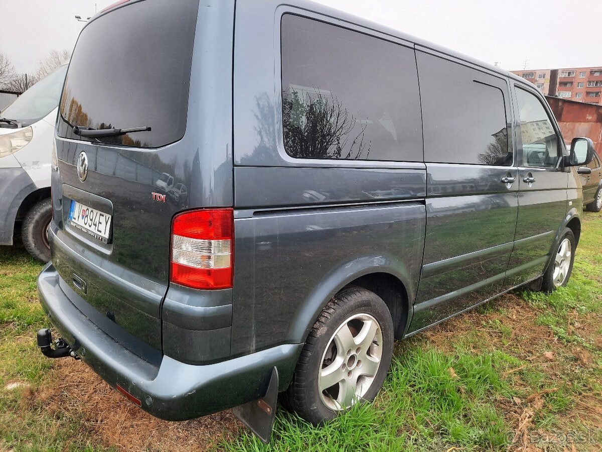 Rozpredam Volkswagen T5 Multivan 2,5 tdi 128kw DSG, - 2