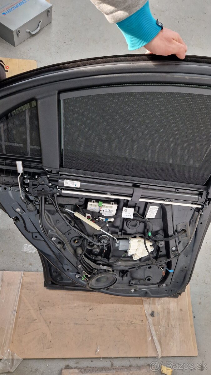 Mercedes Benz S- class ľavé zadné dvere - 2