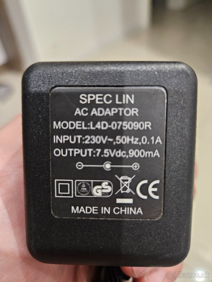 Adaptéry, trafá - 2