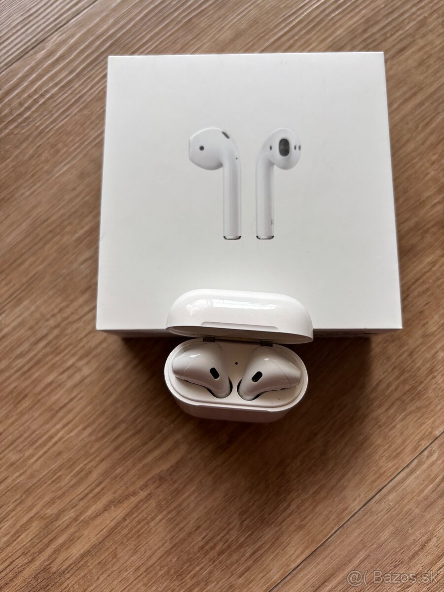 Apple AirPods 2. gen. - 2