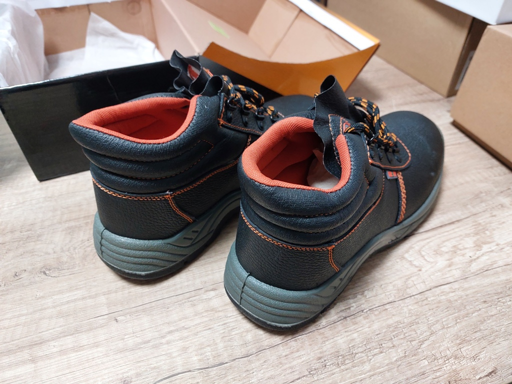 pracovná obuv letná Firsty 45 - 2