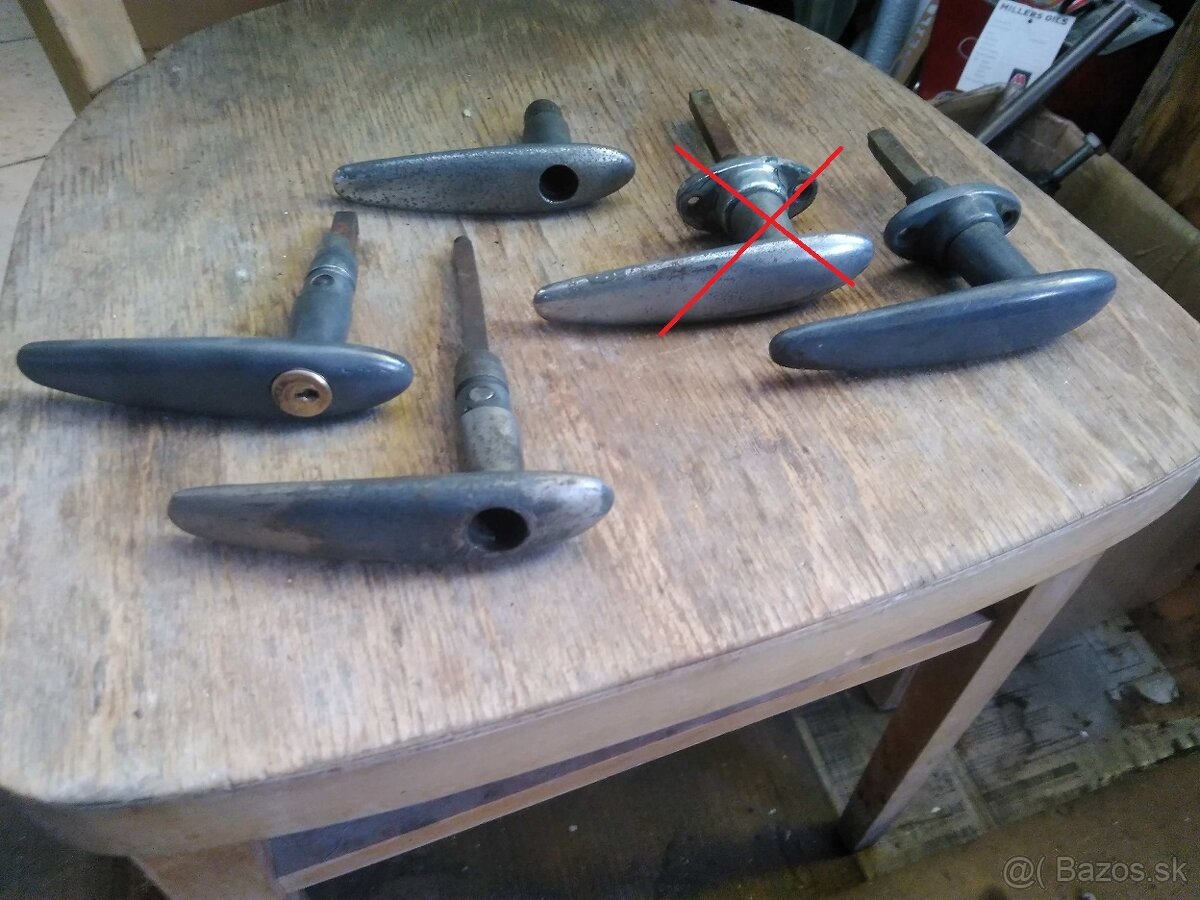 Kľučky Tatra, Škoda, Praga, Aero a iné. - 2