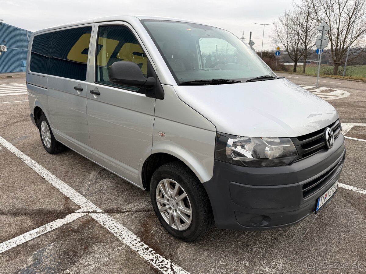 VW Transporter T5 2.0 TDi facelift 9-miest - 2