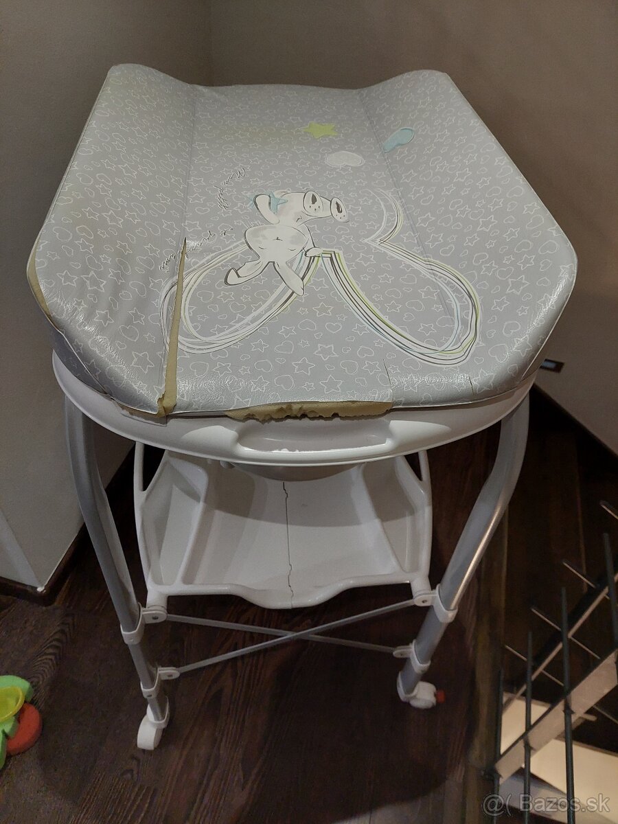 Predám prebaľovací pult CAM - 2