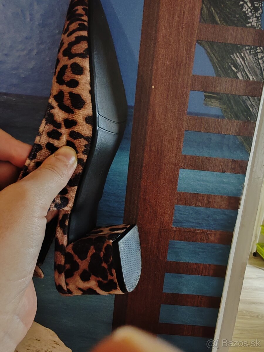 Lodičky tiger 37 veľkosť - 2