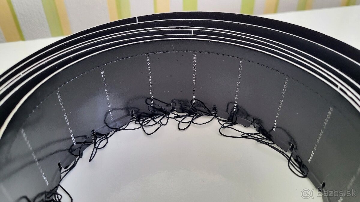 Visačky - Mark by Mark Jacobs 45 x 22 mm - 2