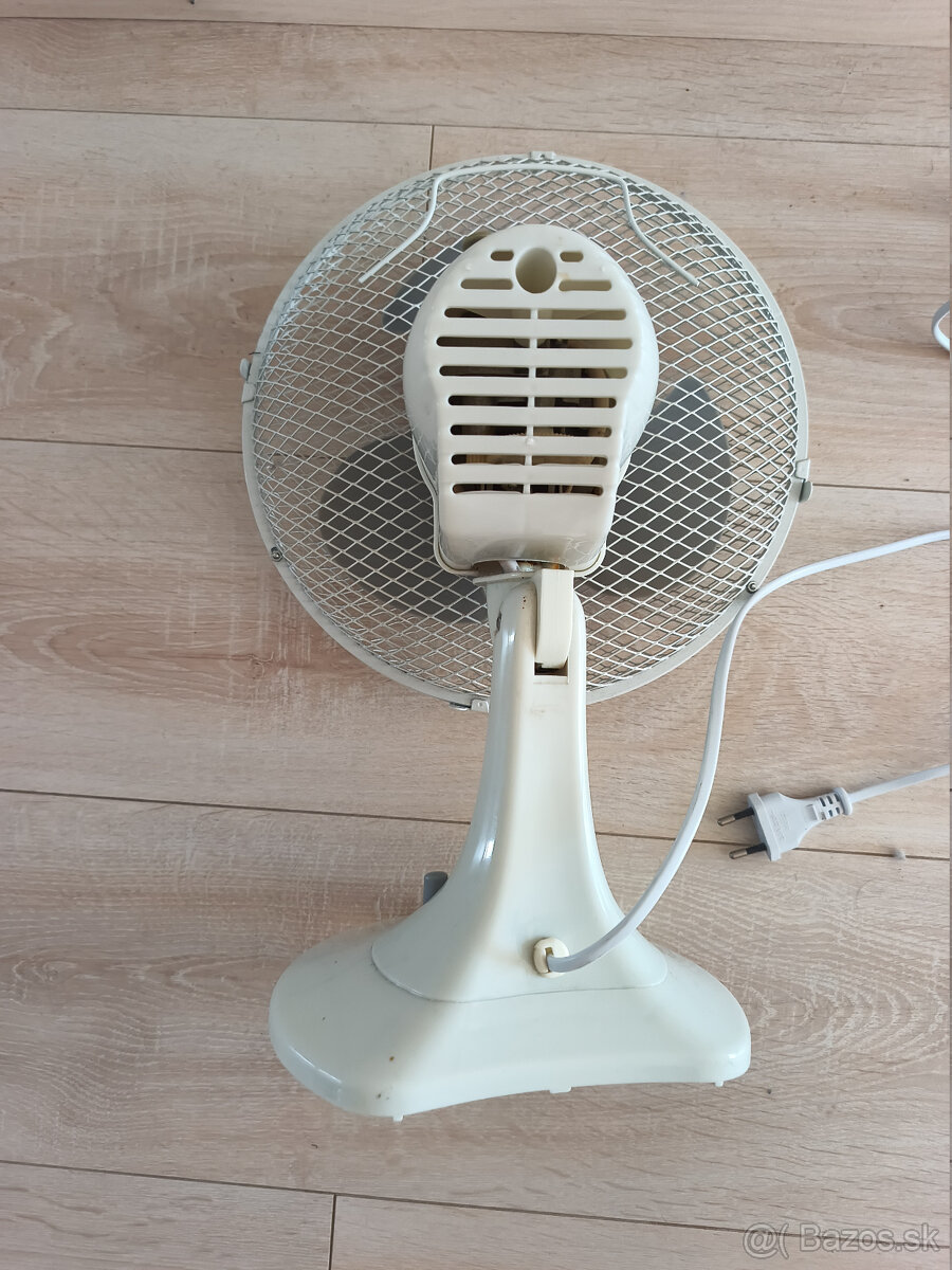 Tesco stolovy ventilator DeskFan DF98 - 2