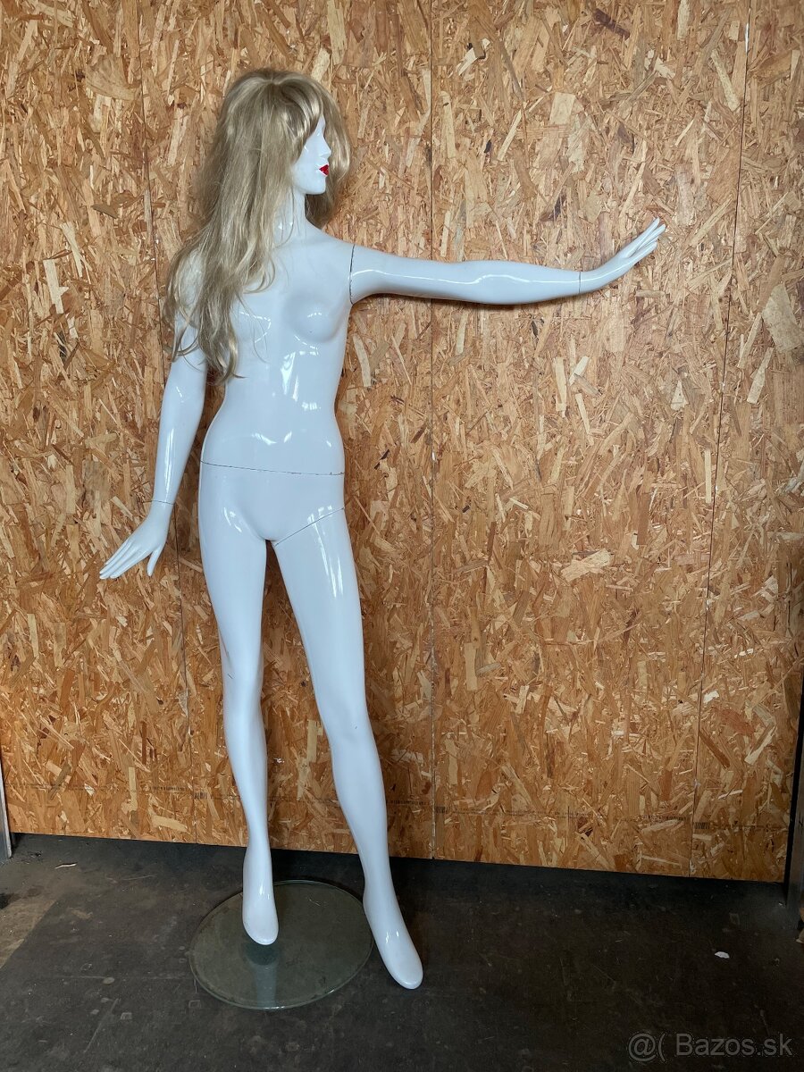 Figurina - 2