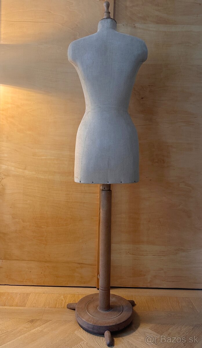 Starožitná figurína / busta - 2