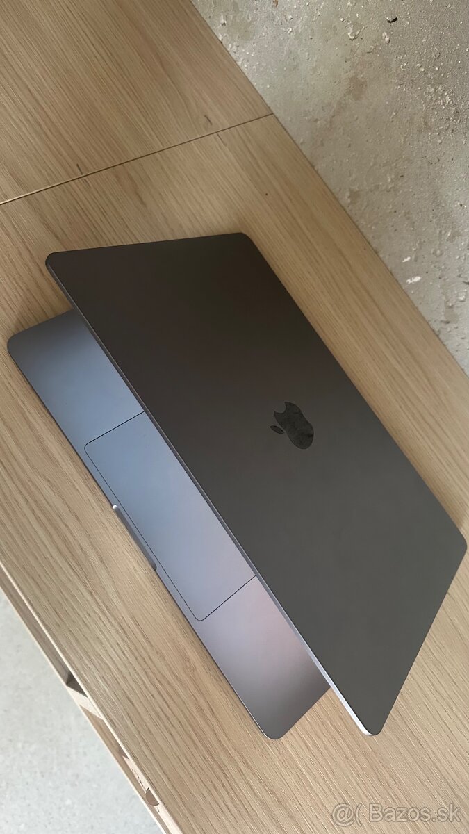 Apple MacBook Air - 2