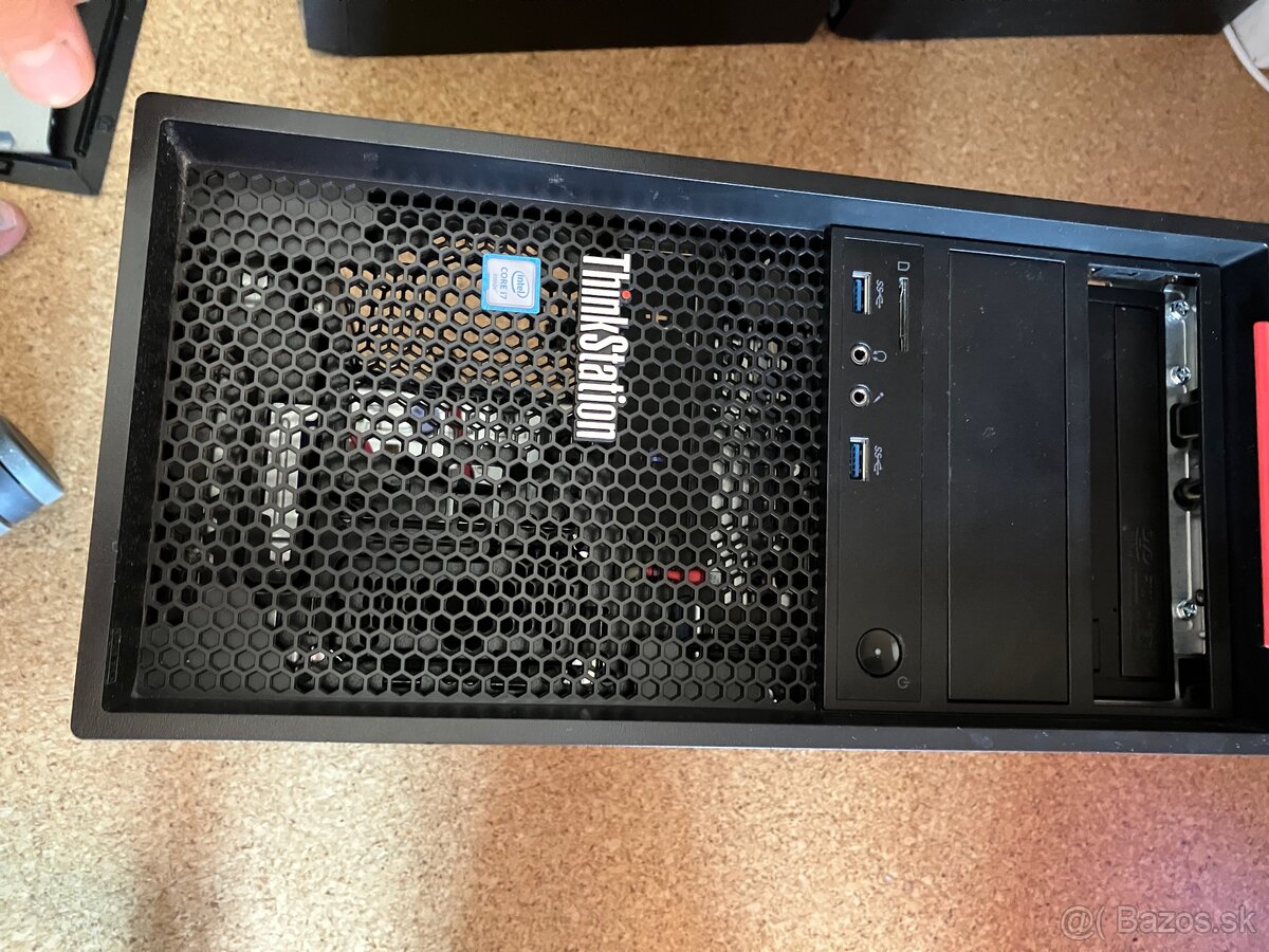 Predám thinkstation P310 - 2