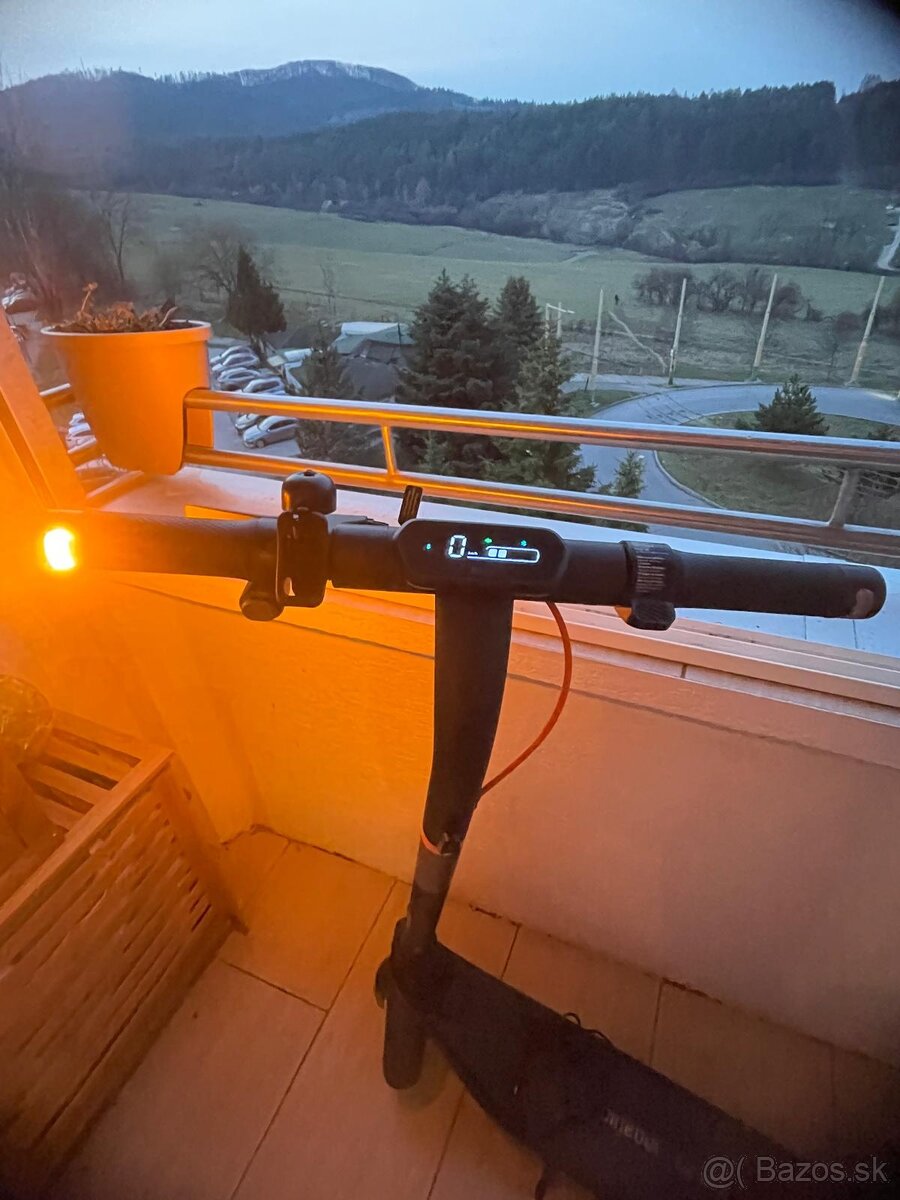 Elektrická kolobežka Ninebot e2 pro - 2