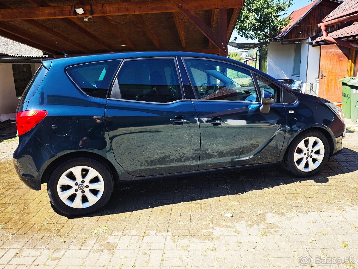 Opel Meriva 1,4 T (88kw) 85700 km - 2