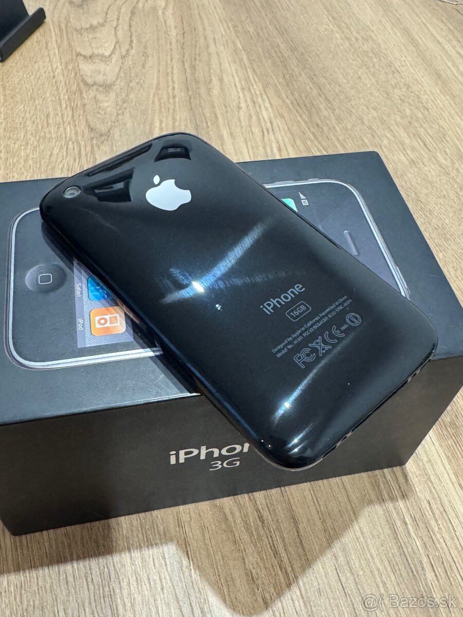 Predám iPhone 3G 16GB Black - 2