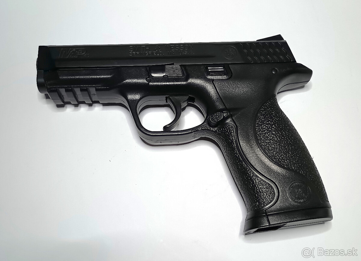 S&W M&P .40 GNB - 2