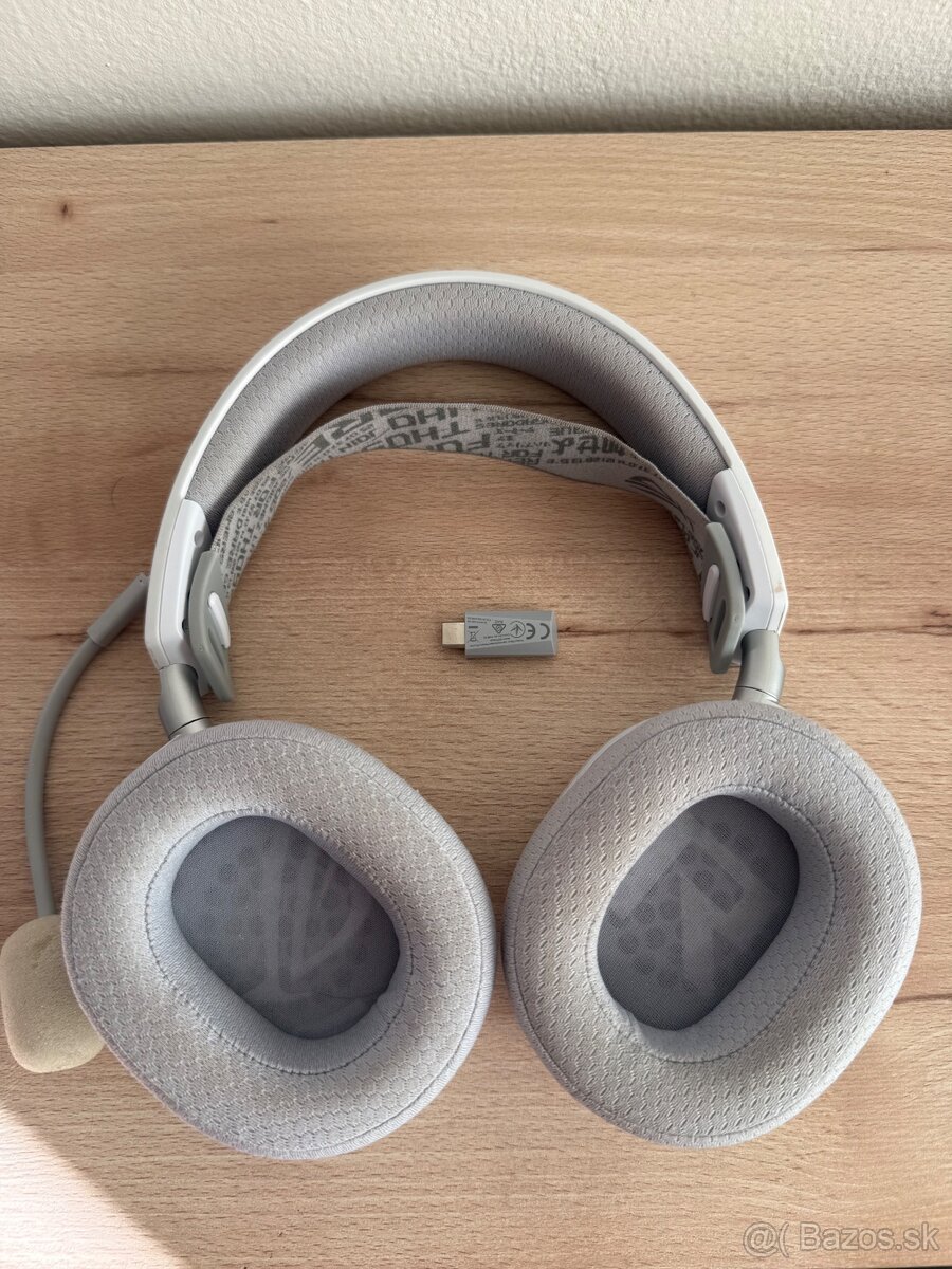 ASUS ROG Pelta – biele - 2
