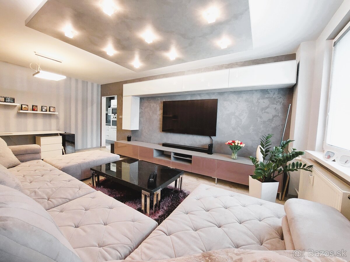 Ojedinelý 4+1 izbový byt s dvomi pivnicami a parkovaním, - 2