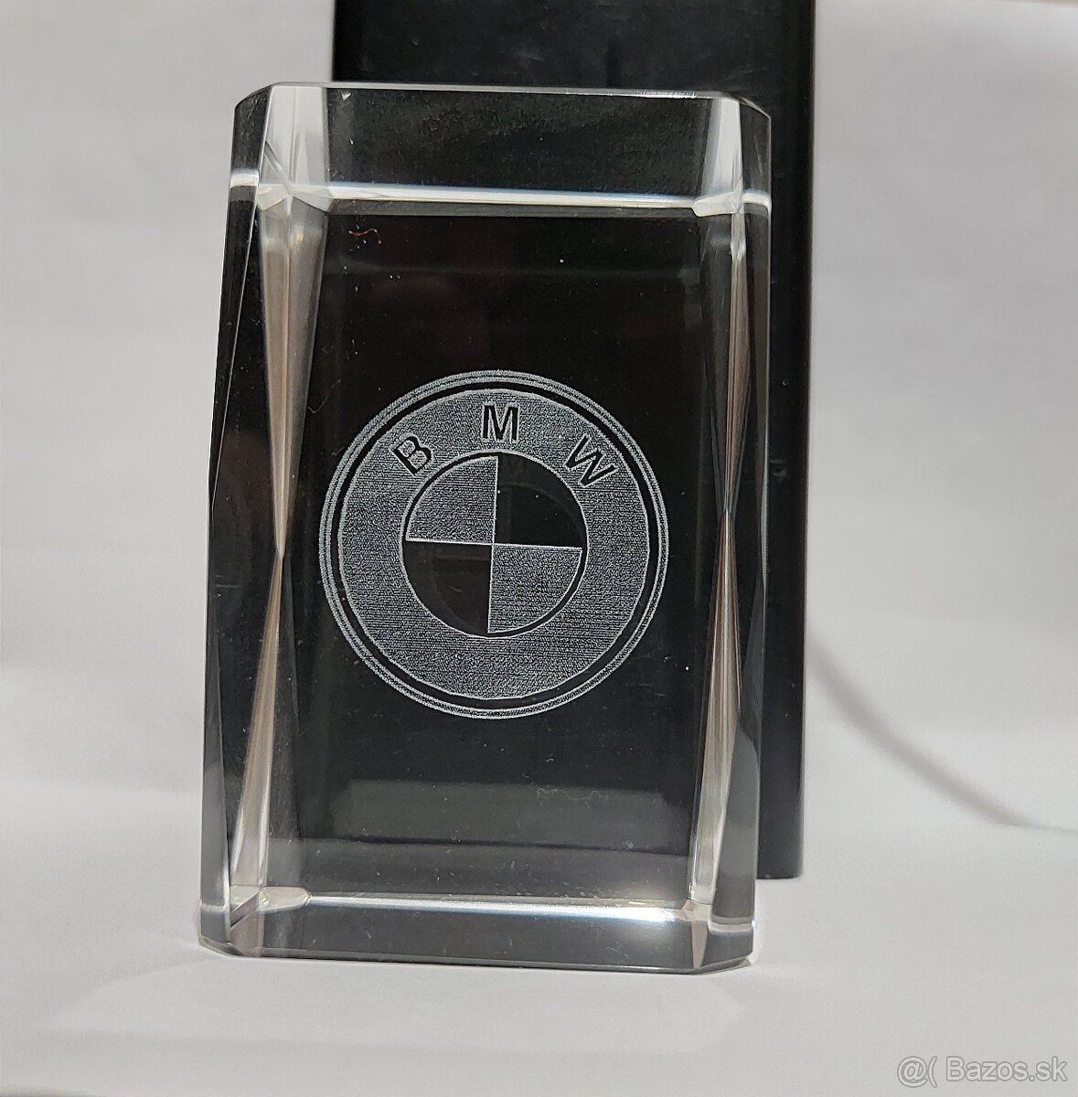 Predám sklenenú kocku pre fanúšikov BMW - 2