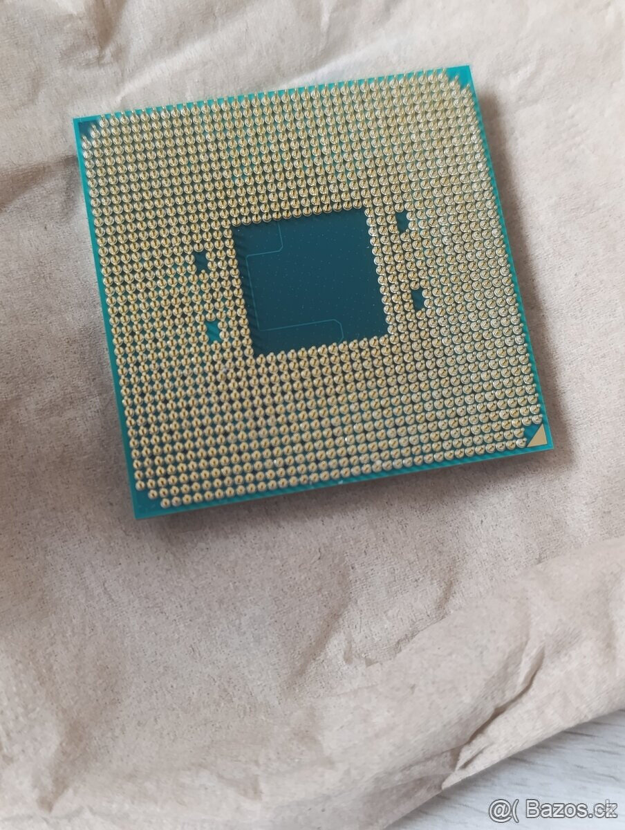 AMD RYZEN 3 2200G - 2