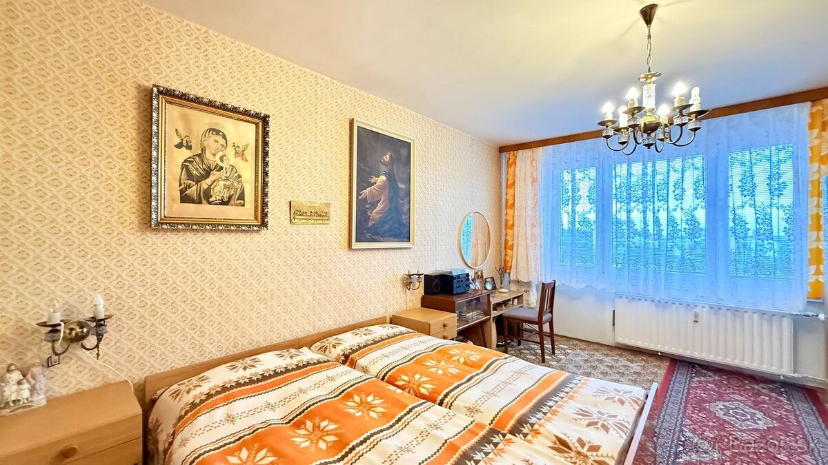 JAZERO - LADOŽSKÁ 2 IZBOVÝ BYT 49 M2, VÝBORNÝ STAV. - 2