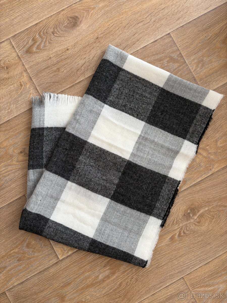 Dámsky šál Sinsay - 2