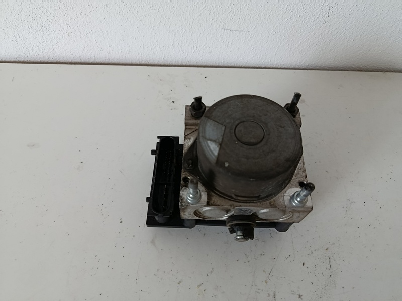 rj abs renault clio3 0265800559 50€ - 2