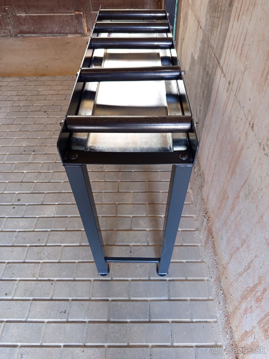 Válečkový dopravník - 2