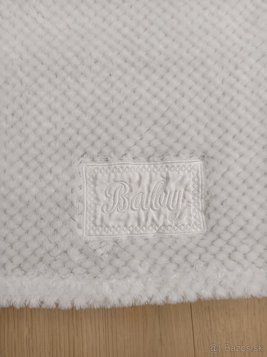 Biela deka pre bábätko - 2