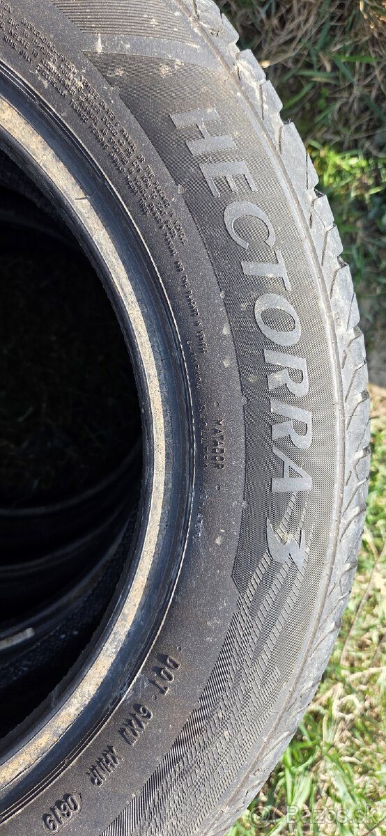 205/60 R16 - 2