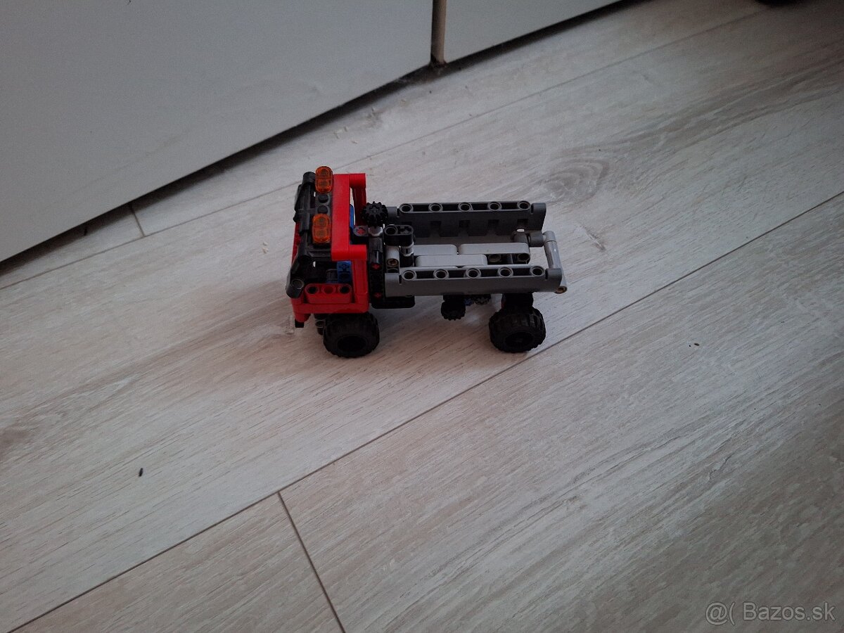 Lego technik 42084 - 2