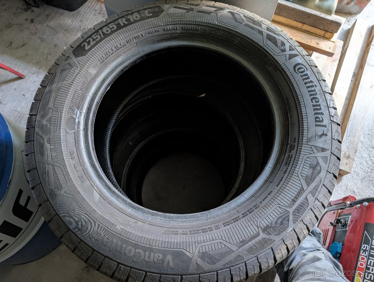4 x Continental VanContact Eco 225/65 - 2