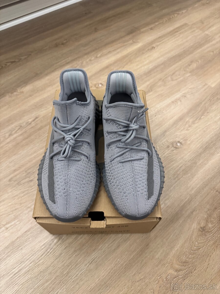 Yeezy 350 - 2