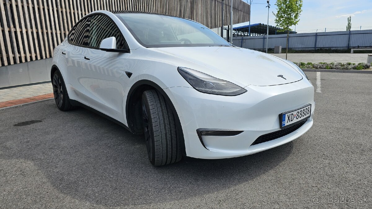 Tesla Model Y Performance Berlin 44k km - 2