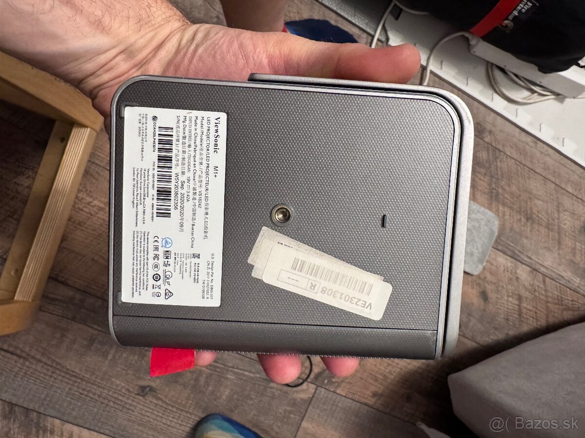 Viewsonic M1+ - 2