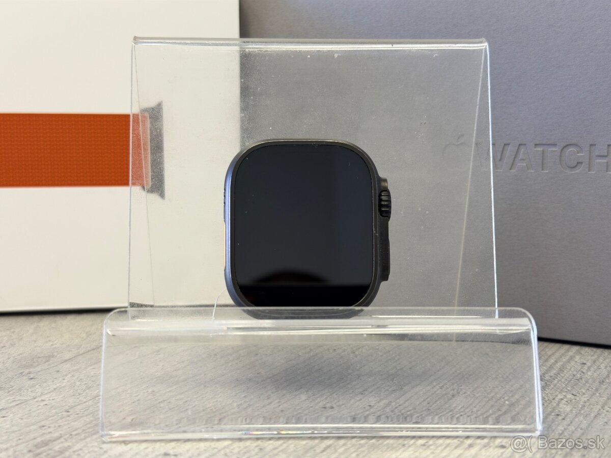 Apple Watch Ultra 2 49mm Black Titanium - 2