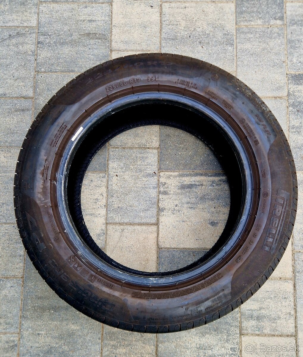 225/60R17 Pirelli Cinturato P7 RunFlat - 2