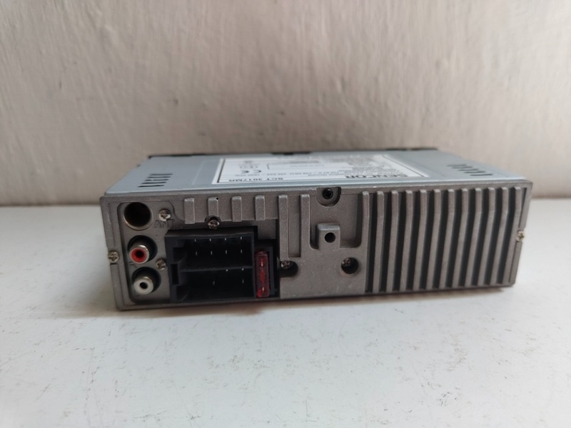 autorádio usb sencor sct 3017mr 20€ - 2